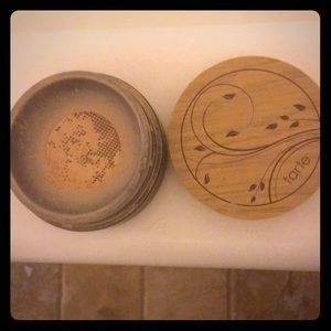 Tarte loose powder foundation